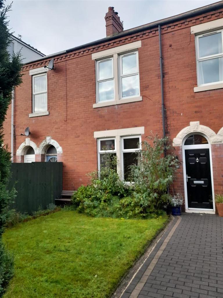 Hayward Avenue, Seaton Delaval 2 bed ground floor flat for sale £109,950