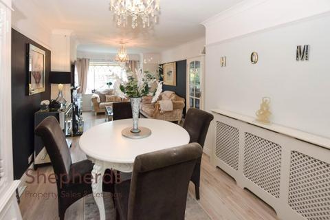 75 Penton Drive, Cheshunt, Waltham Cross, EN8 9RT