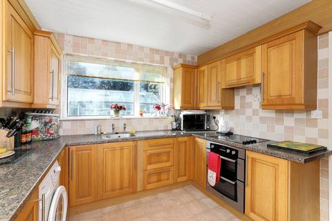 5 bedroom detached house for sale - Hall Lane, Chapelthorpe, Wakefield, West Yorkshire, WF4