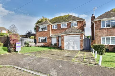 4 bedroom detached house for sale - The Spinney, Bexhill-On-Sea