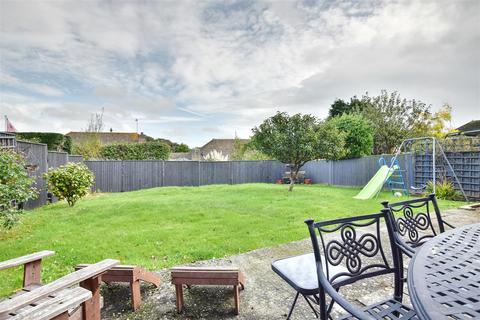 4 bedroom detached house for sale, The Spinney, Bexhill-On-Sea