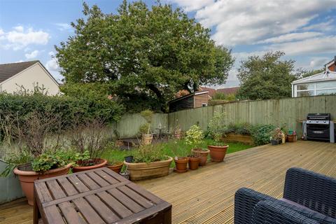 31 Biddington Way, Honiton, EX14 2GU