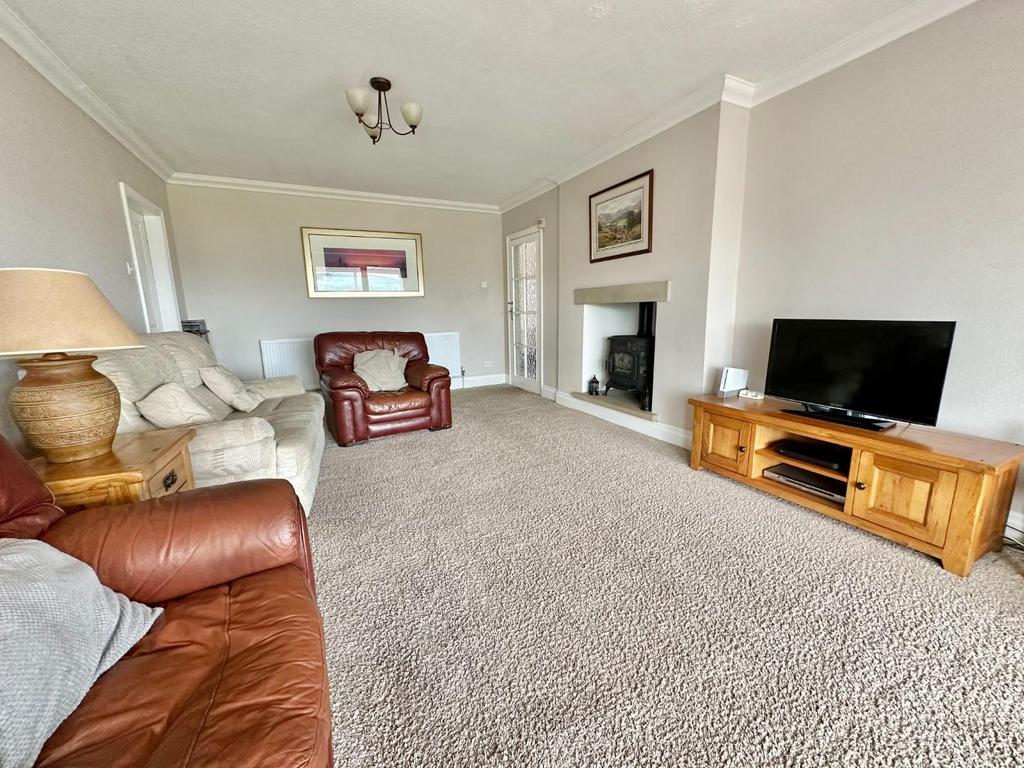Hill Top, Foulridge, Colne 4 bed detached house for sale £495,000