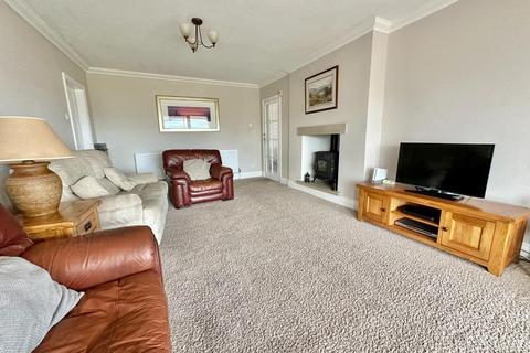 4 bedroom detached house for sale, Hill Top, Foulridge, Colne