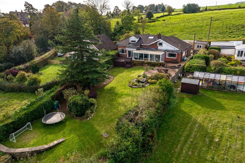 Hill Top, Foulridge, Colne 4 bed detached house for sale £495,000