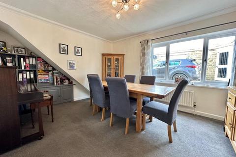 4 bedroom detached house for sale, Hill Top, Foulridge, Colne