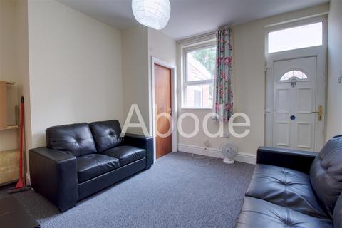 5 bedroom house to rent - Spring Grove Walk, Hyde Park, Leeds