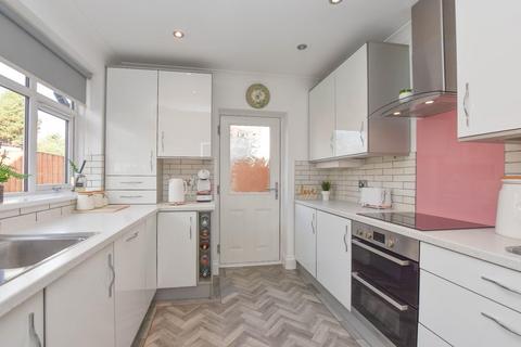 42 Baytree Road, Wigan, WN6 7RN