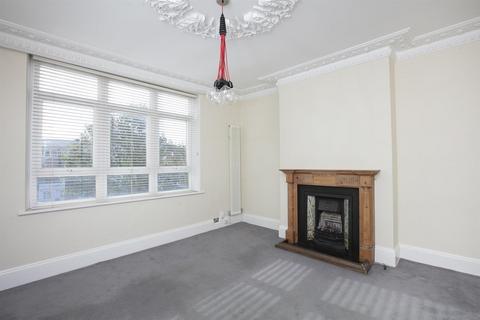 3 bedroom flat for sale - East Dulwich Road, East Dulwich, SE22