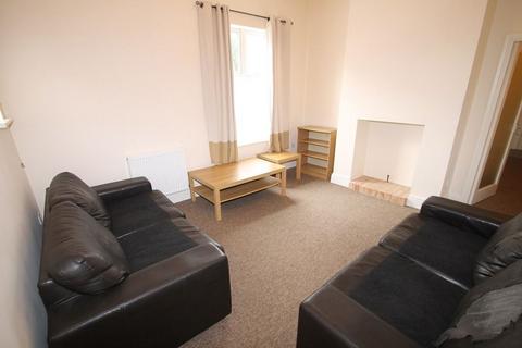 4 bedroom terraced house to rent - Mundella Street, Leicester