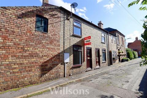 2 bedroom terraced house for sale, Park Road, Alford