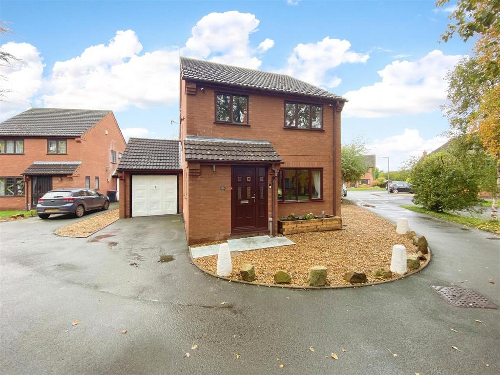 Willow Park, Minsterley, Shrewsbury 3 bed detached house for sale £