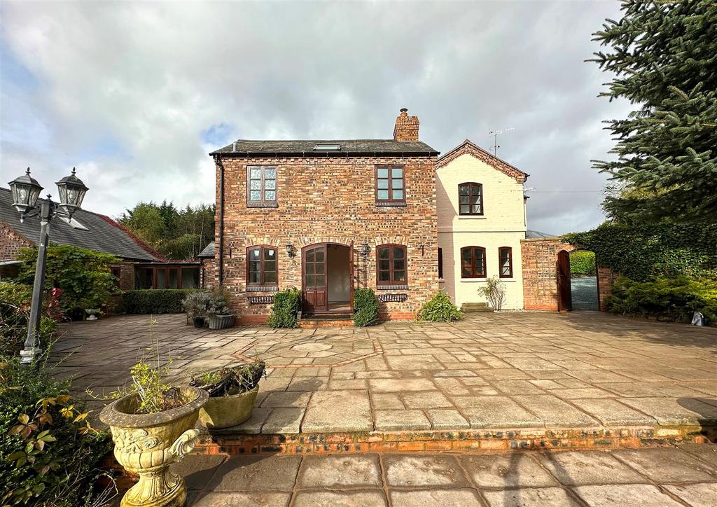 Woodbine Cottage, Old Mill Lane, Oldbury, Bridgnorth 5 bed detached