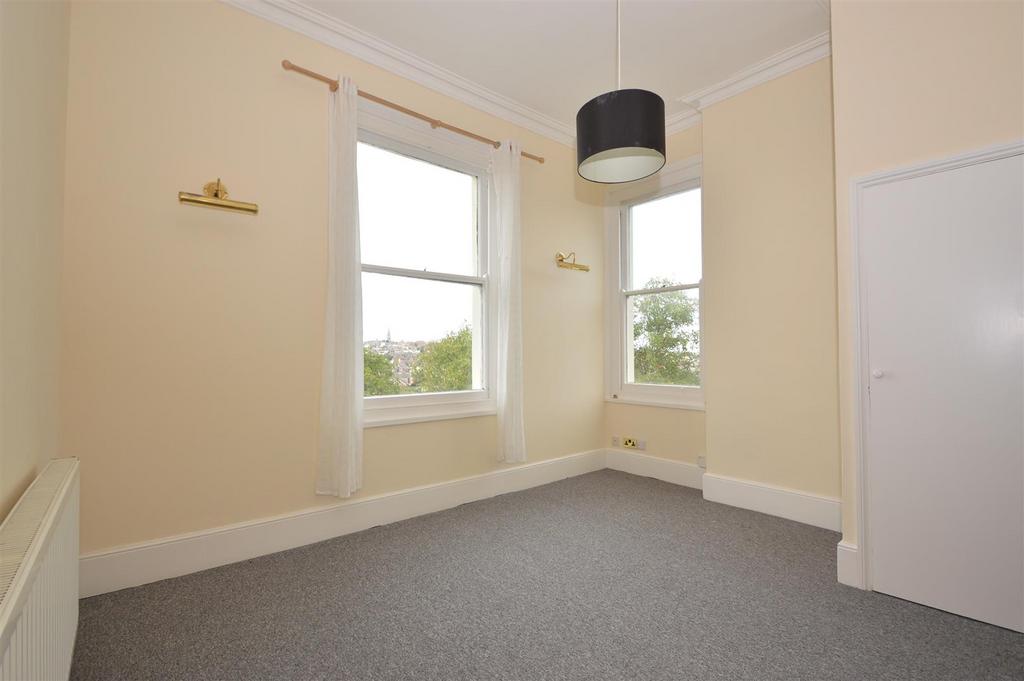 RYDE 1 bed property for sale £84,950