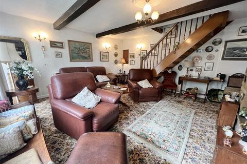 2 bedroom cottage for sale, Wood View, Bradford BD13