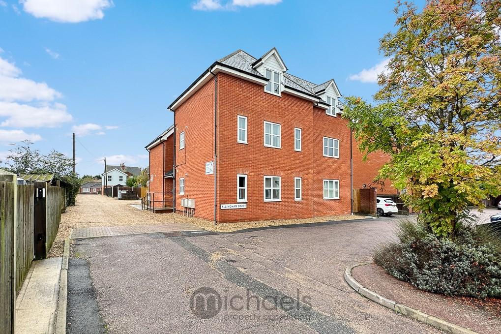 King Coel Road, Lexden, Colchester, CO3 2 bed duplex for sale £275,000