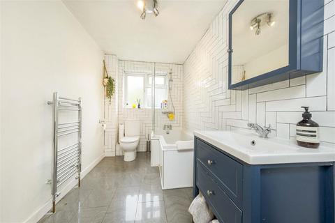 49 Branch Road, Park Street, St Albans, AL2 2LU