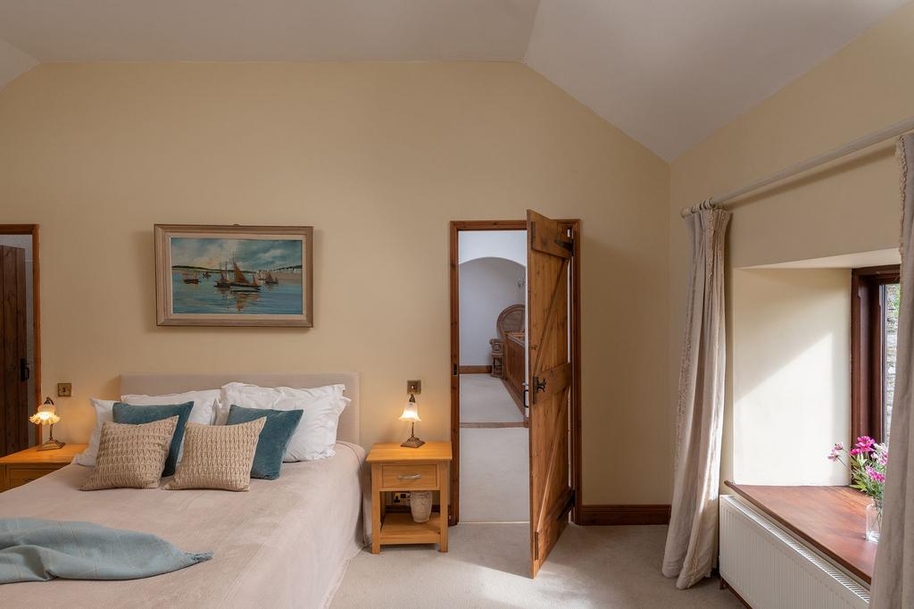 Bedroom, Higher Greenway Barn, Maypool, Galmpton