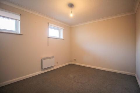 1 bedroom flat to rent, Walsingham Close, Hatfield, AL10