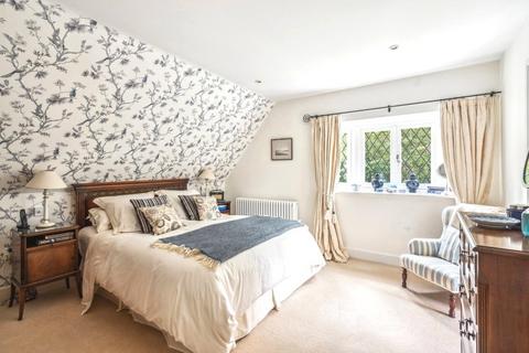 4 bedroom detached house for sale, Wycombe Road, Prestwood, Great Missenden, Buckinghamshire, HP16
