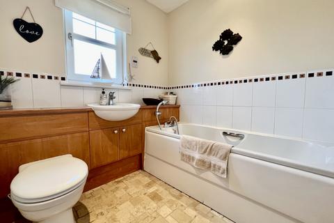 26 Grahamfield Place, Beith, KA15 1AY