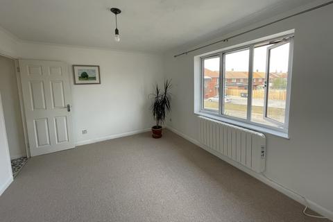 1 bedroom flat for sale, Walcheren Close, Deal, CT14