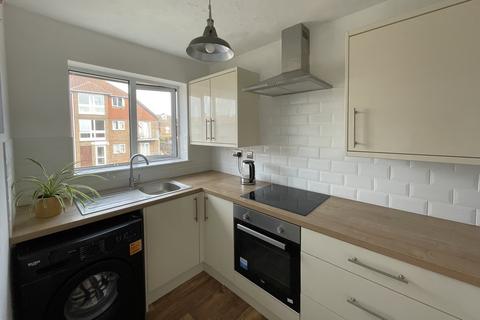 1 bedroom flat for sale, Walcheren Close, Deal, CT14