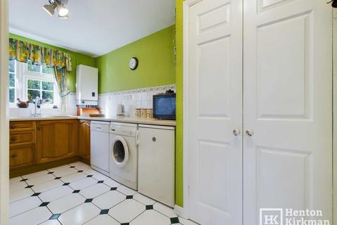 5 Meadowgate, Stock, Ingatestone, CM4 9SB
