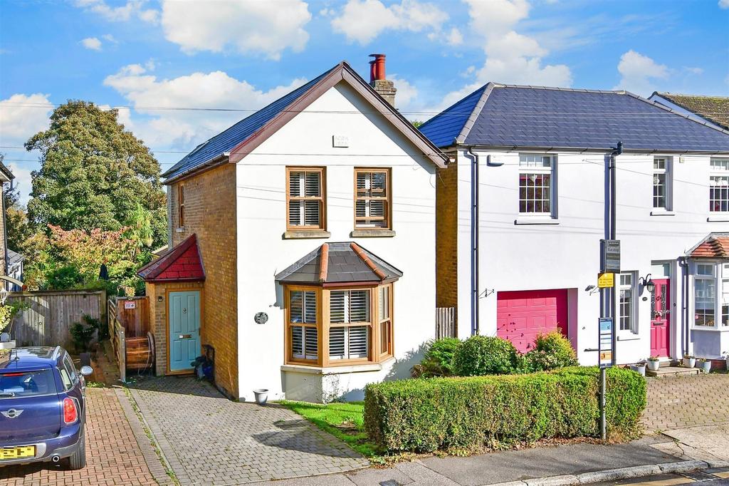 London Road, Sholden, Deal, Kent 4 bed detached house for sale £375,000