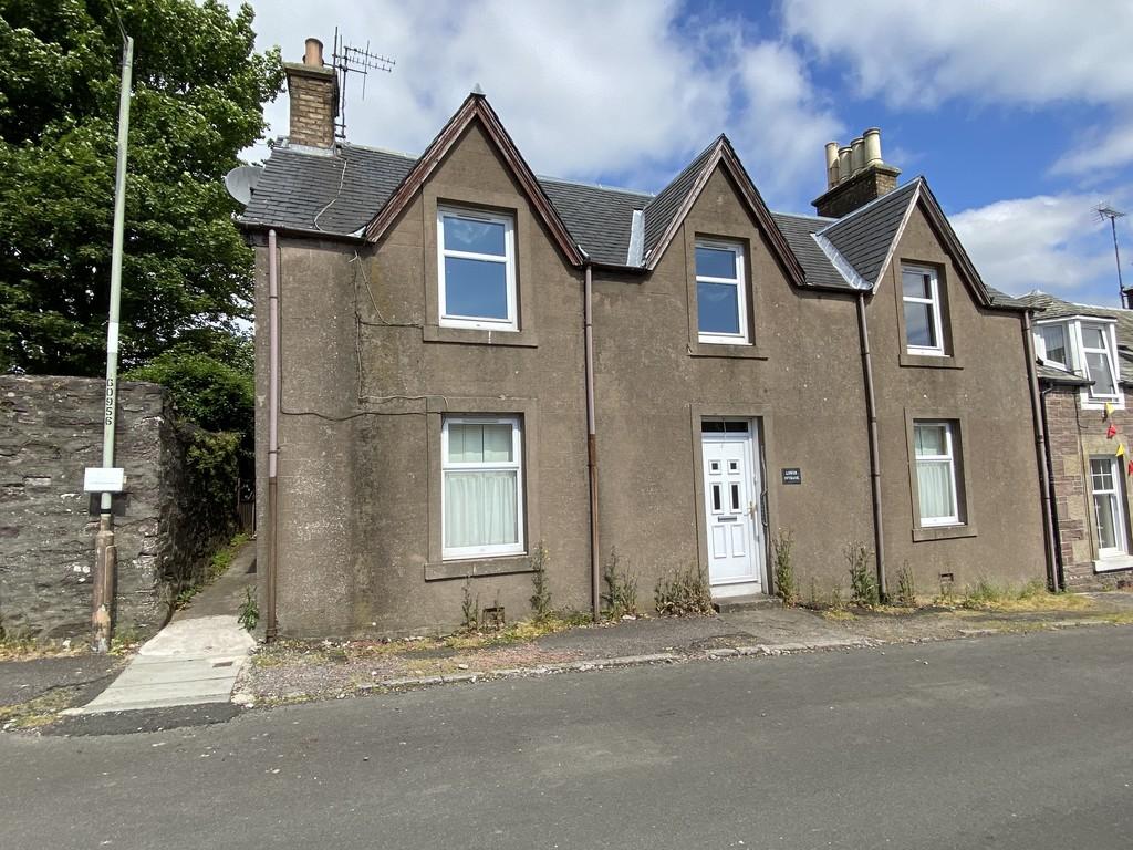 Stirling Street, Blackford, Auchterarder 3 bed flat for sale £99,950