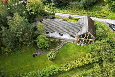 Roseburn, 14 Fenton Terrace, Pitlochry, PH16 5DP