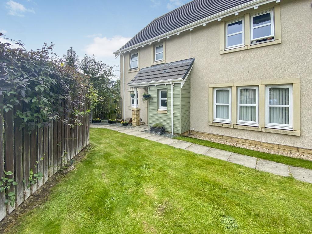 Benton Road, Auchterarder 2 bed end of terrace house for sale £185,000
