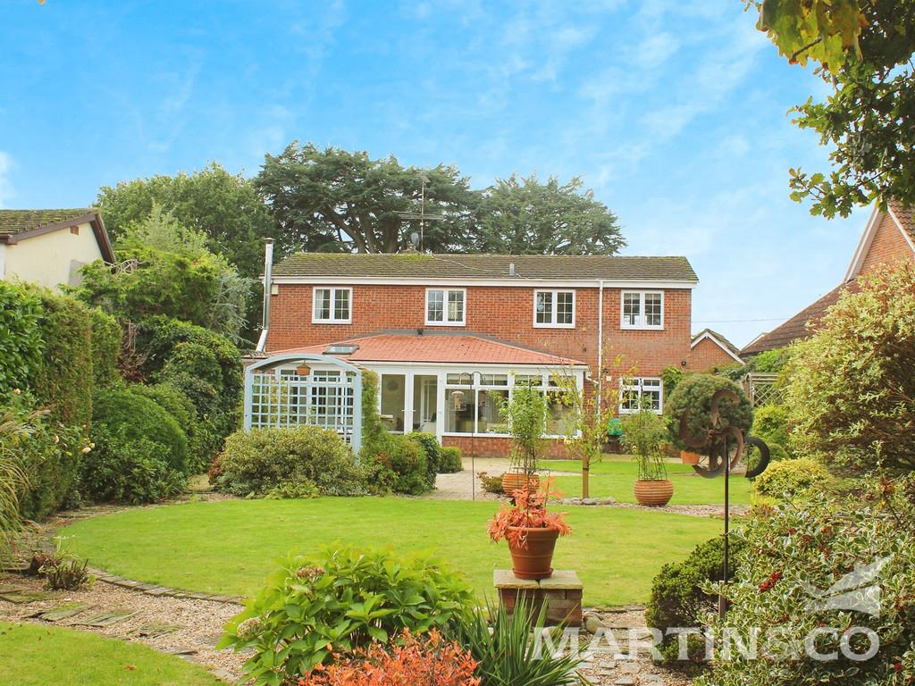 Peartree Lane, Danbury 4 bed detached house for sale £875,000