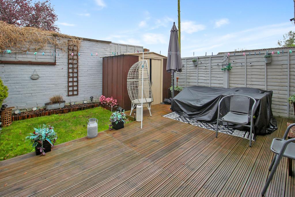Foxley Close, Warminster 3 bed end of terrace house for sale £245,000