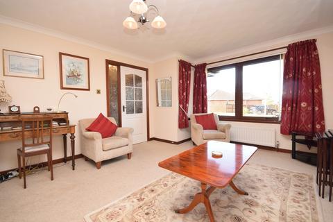 16 Castleton Park, Auchterarder, PH3 1QA