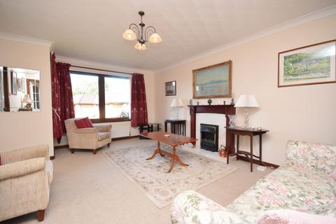 16 Castleton Park, Auchterarder, PH3 1QA