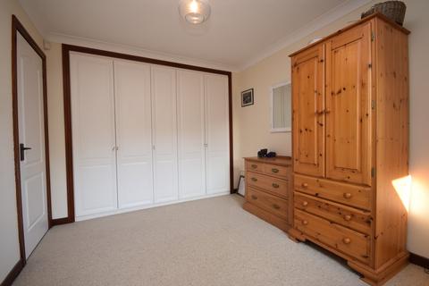 16 Castleton Park, Auchterarder, PH3 1QA