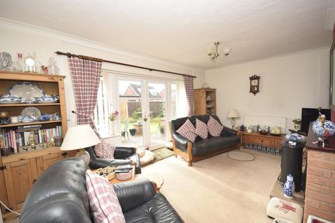 2 bedroom detached bungalow for sale, Heathwood Road, Higher Heath