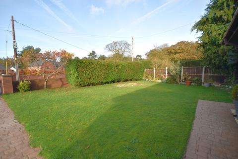 2 bedroom detached bungalow for sale, Heathwood Road, Higher Heath