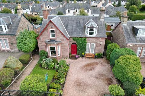 5 bedroom detached house for sale, 114, Perth Road, Blairgowrie