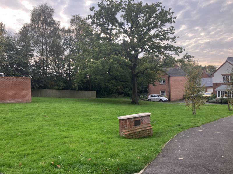Geneva Way, Biddulph 4 bed semidetached house £265,000