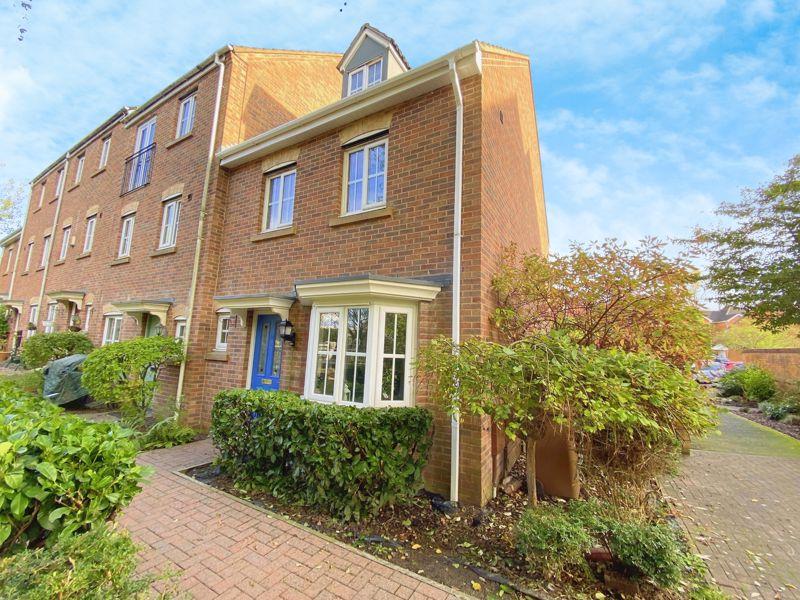 Barrow Close, Walsall Wood 4 bed townhouse £274,950