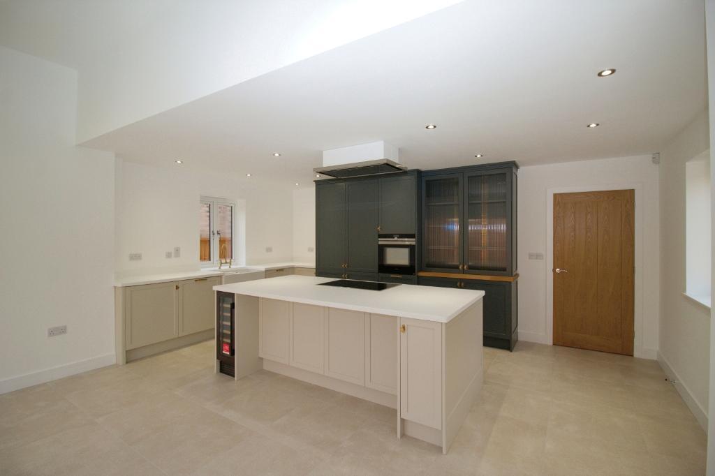Kitchen dining area