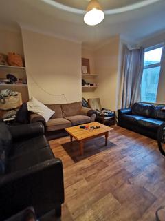 5 bedroom house to rent, Willows Place, City Centre, Swansea