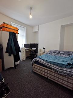 3 bedroom house to rent, Crymlyn Street, Port Tennant, Swansea
