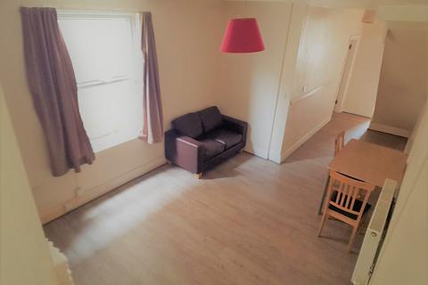 2 bedroom house to rent, Port Tennant Rd, Port Tennant, Swansea