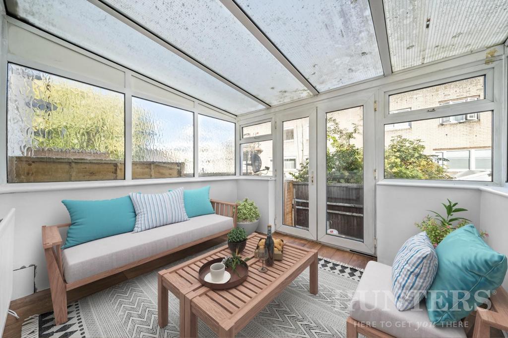 23 Maple Close N16 6 DF-9-Virtual Staging.jpg
