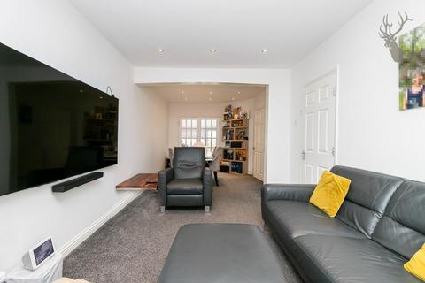 3 bedroom terraced house for sale, Hall Lane, Chingford E4