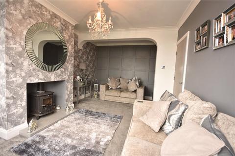 3 bedroom semi-detached house for sale, Field End Mount, Leeds