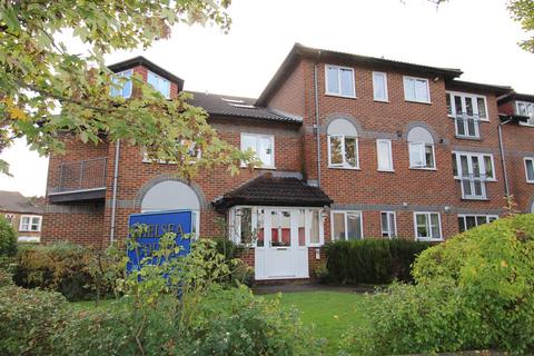 1 bedroom flat for sale - Chelsea Court, North Chingford